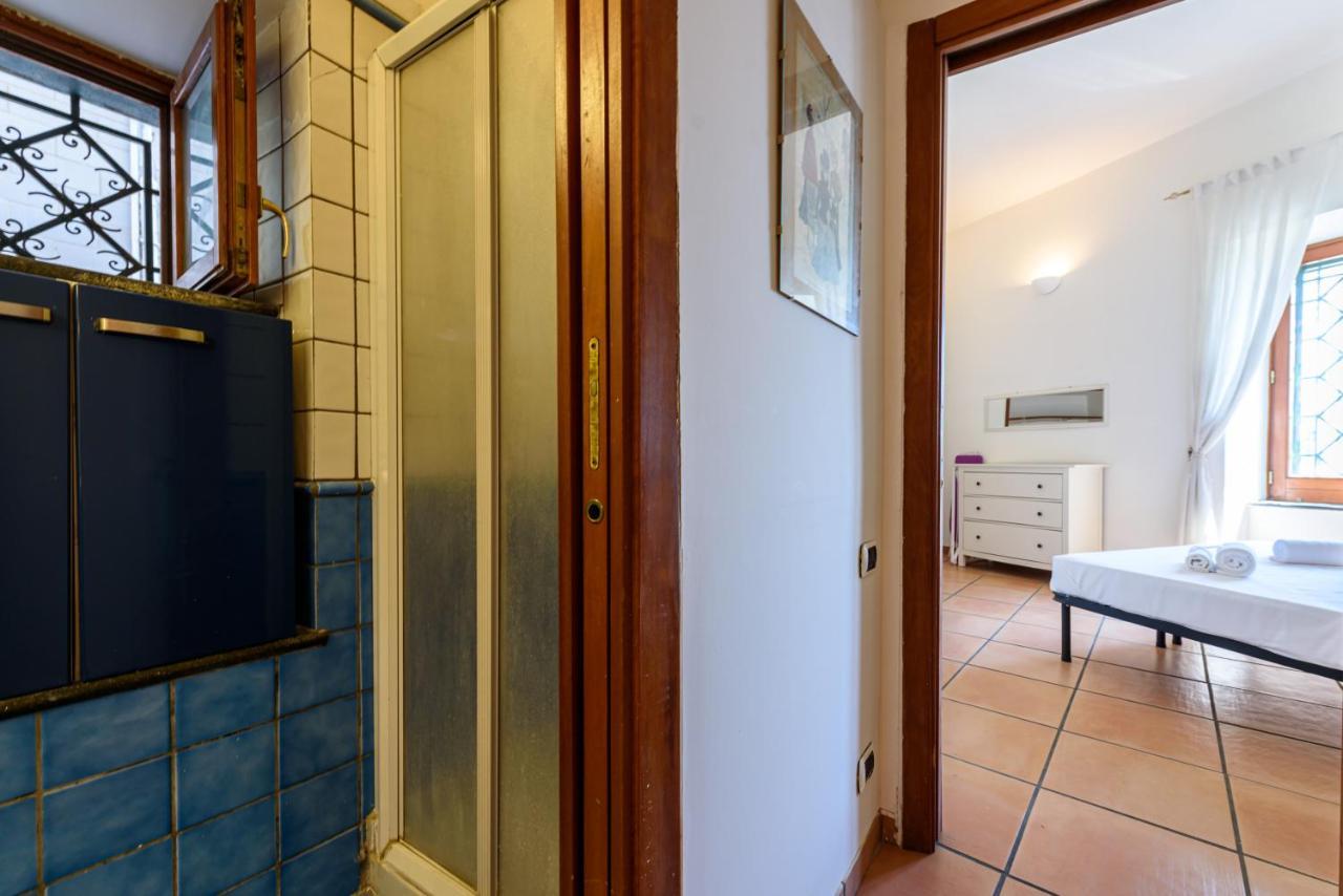Apartment Via Ferdinando Russo 2 Naples
